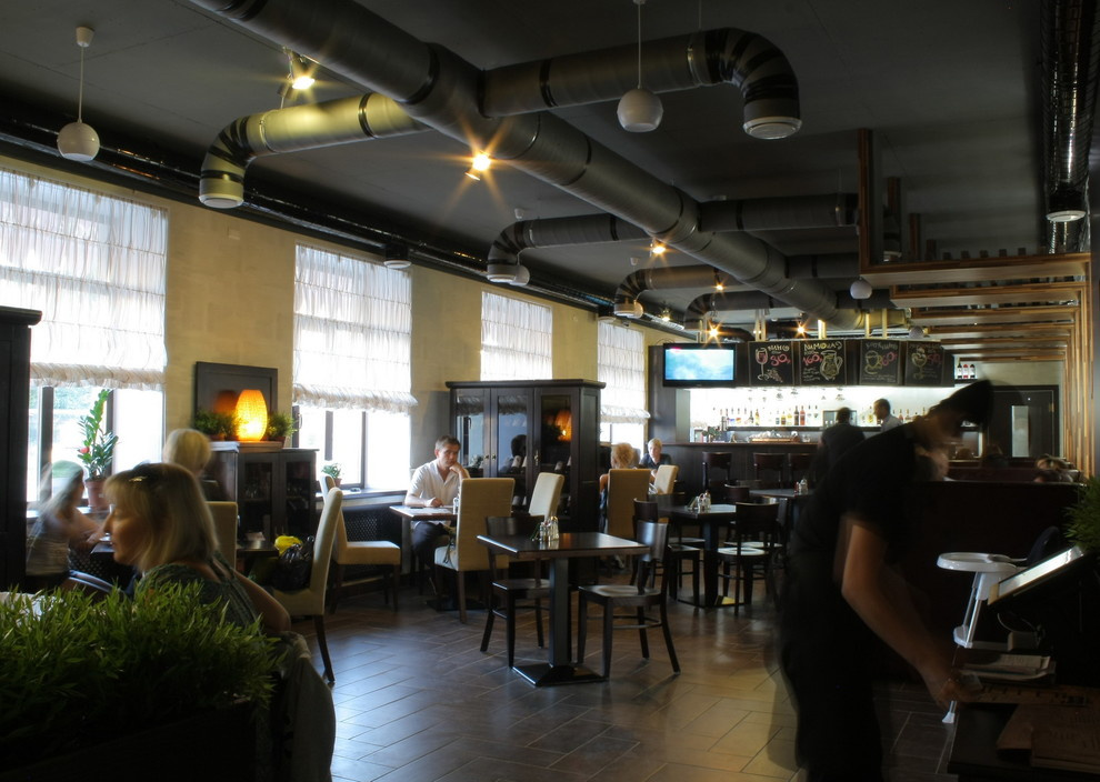 ресторан Mamma Mia!