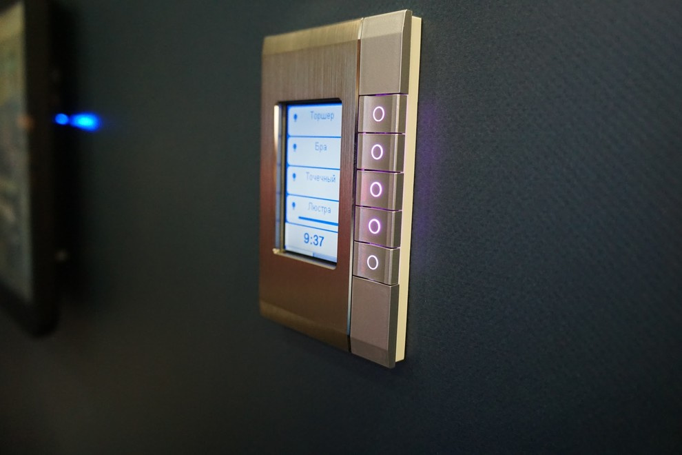 Выставка Hi Tech Building 2015