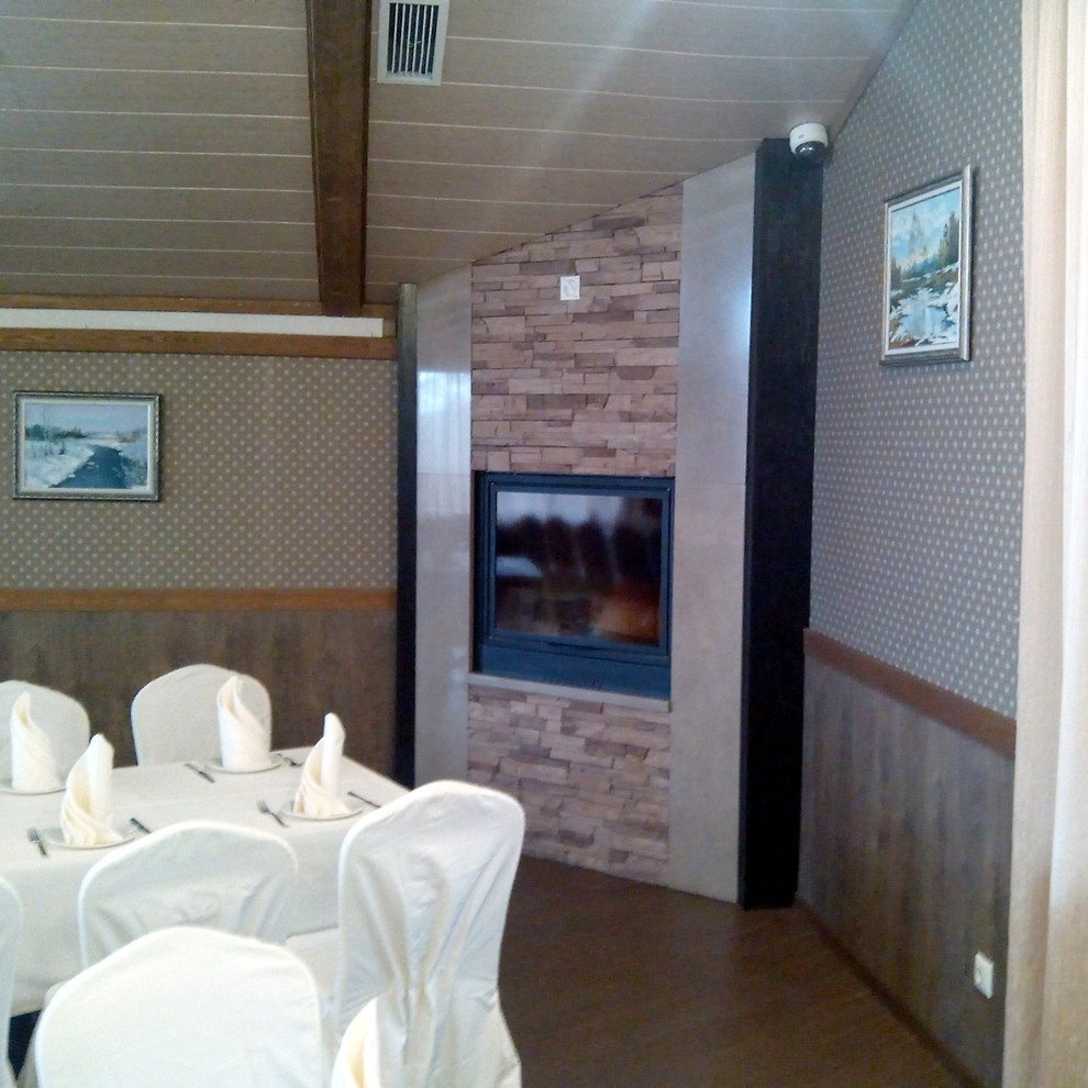 Обложка проекта: Камин в загородном клубе