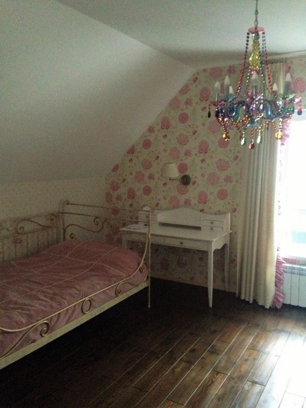 Загородный дом с видом на сосны