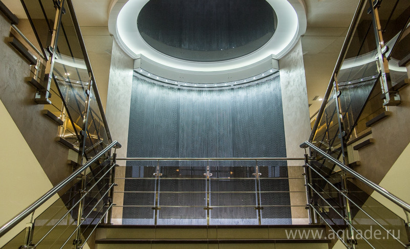 Обложка проекта: Струнно-капельный водопад в торговом центре "Оскар", г. Омск