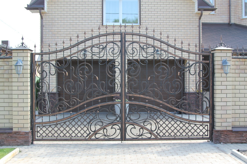 Ворота и заборы