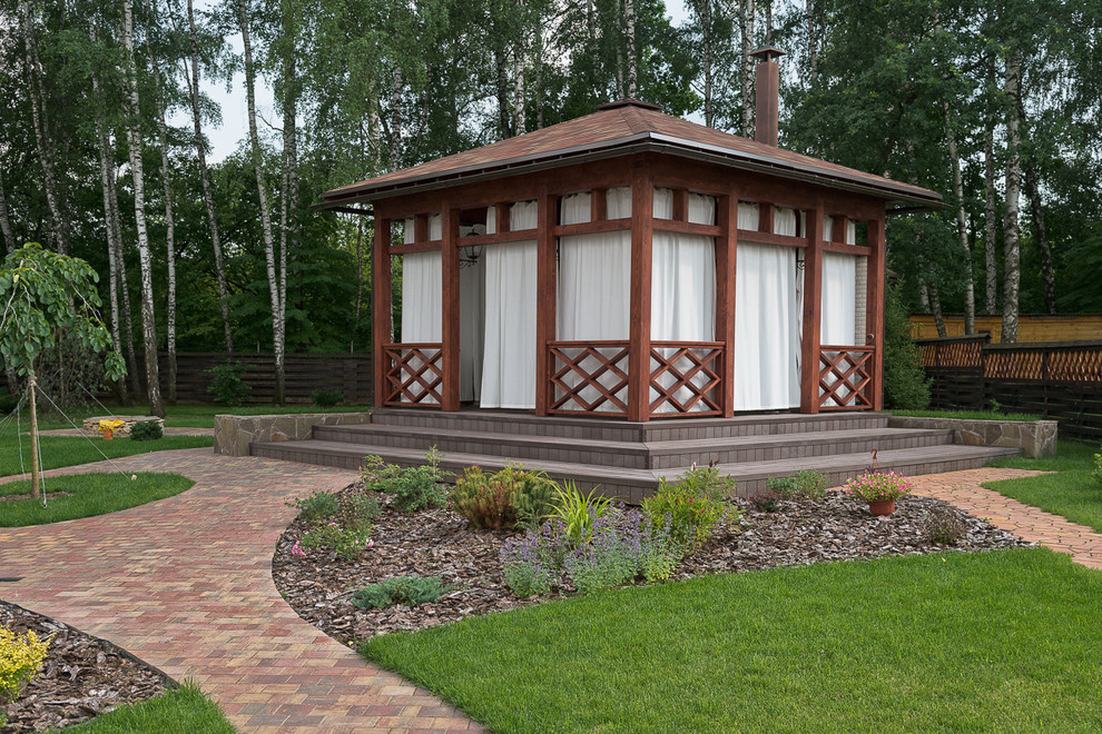 Уличные шторы в беседку