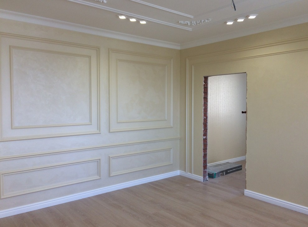 Декоративная штукатурка с эффектом шелка в частной квартире