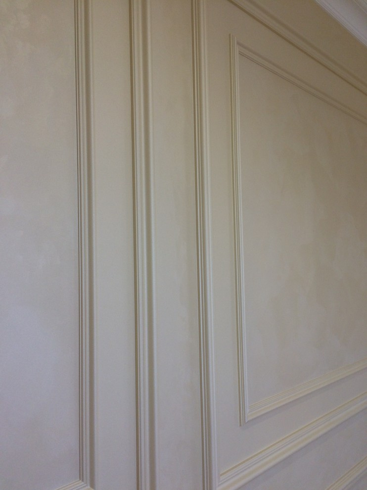 Декоративная штукатурка с эффектом шелка в частной квартире