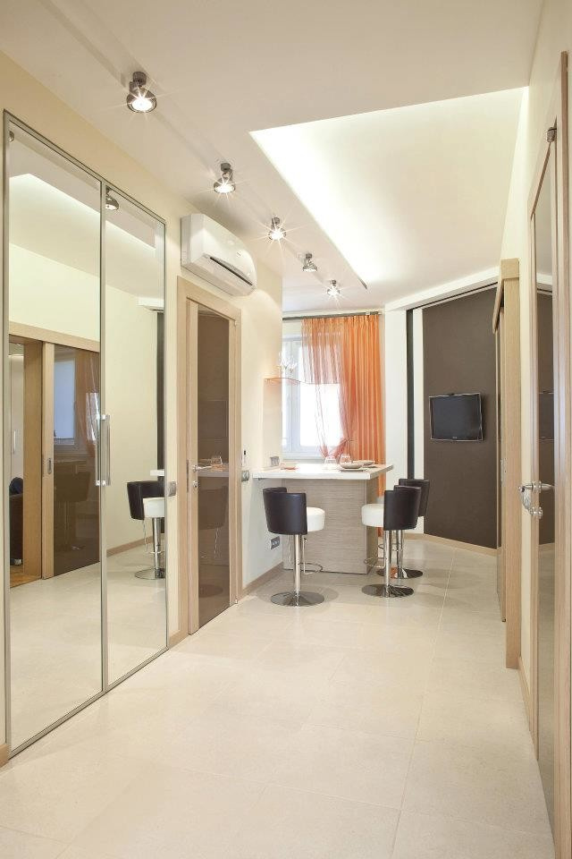 Комплексное оформление столярными изделиями интерьера квартиры