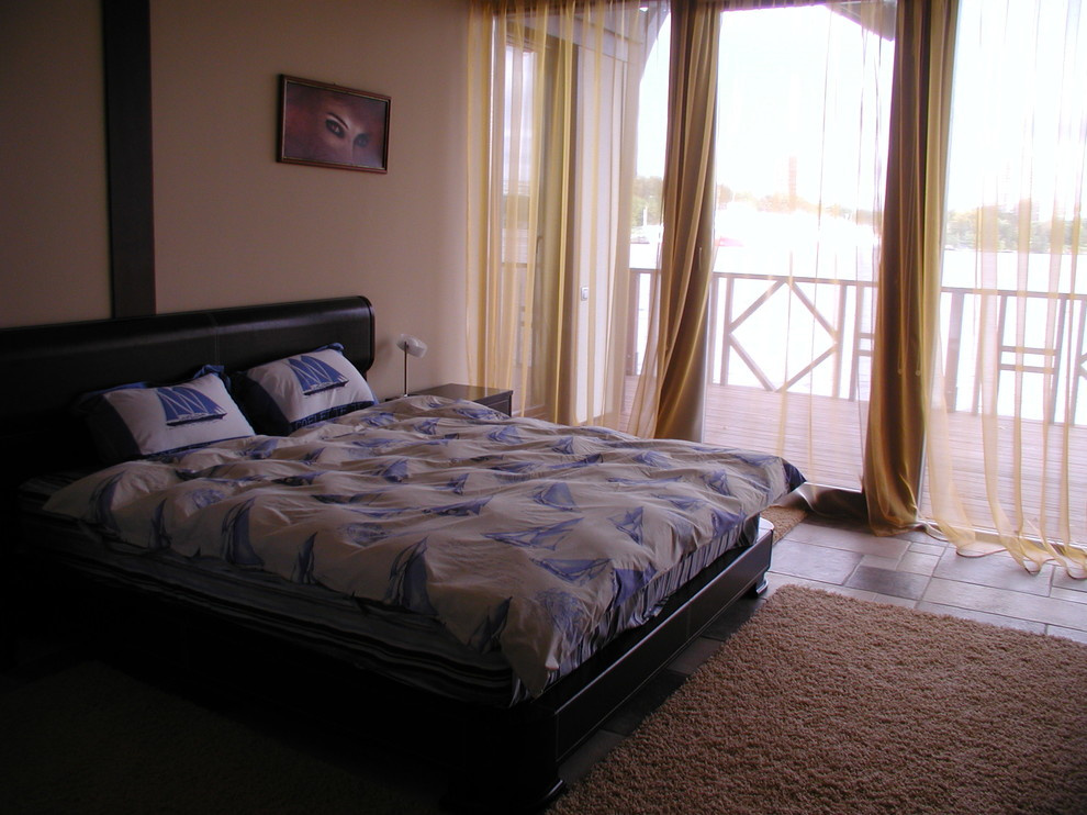 Фахверковый дом на воде (дебаркадере)