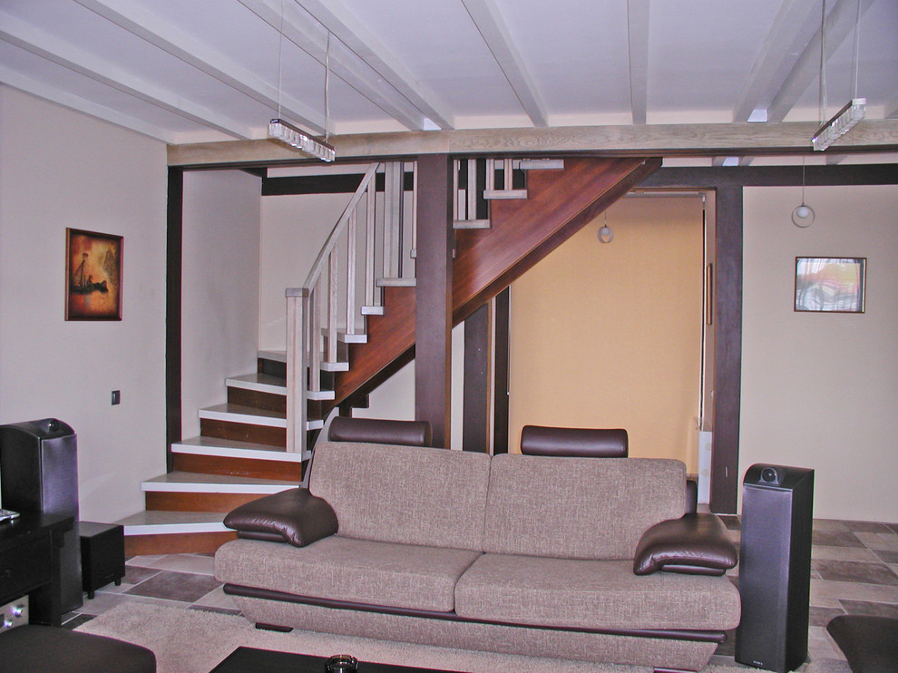 Фахверковый дом на воде (дебаркадере)