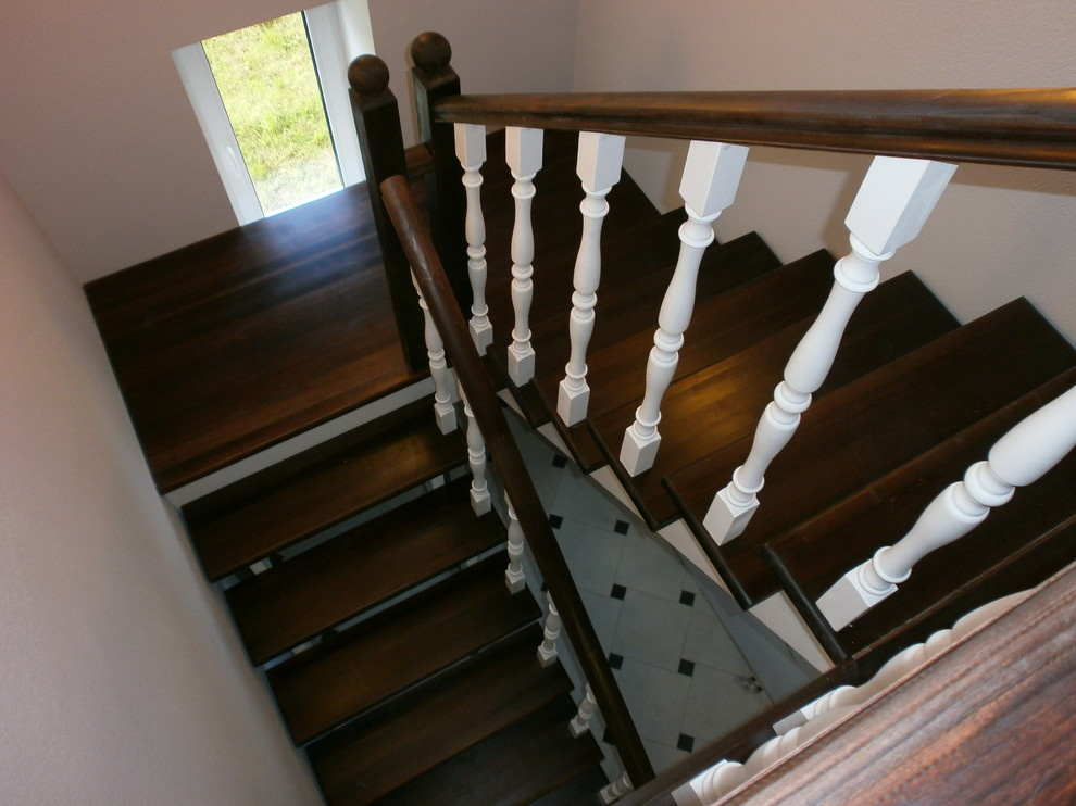 Лестница сосна на косоуре