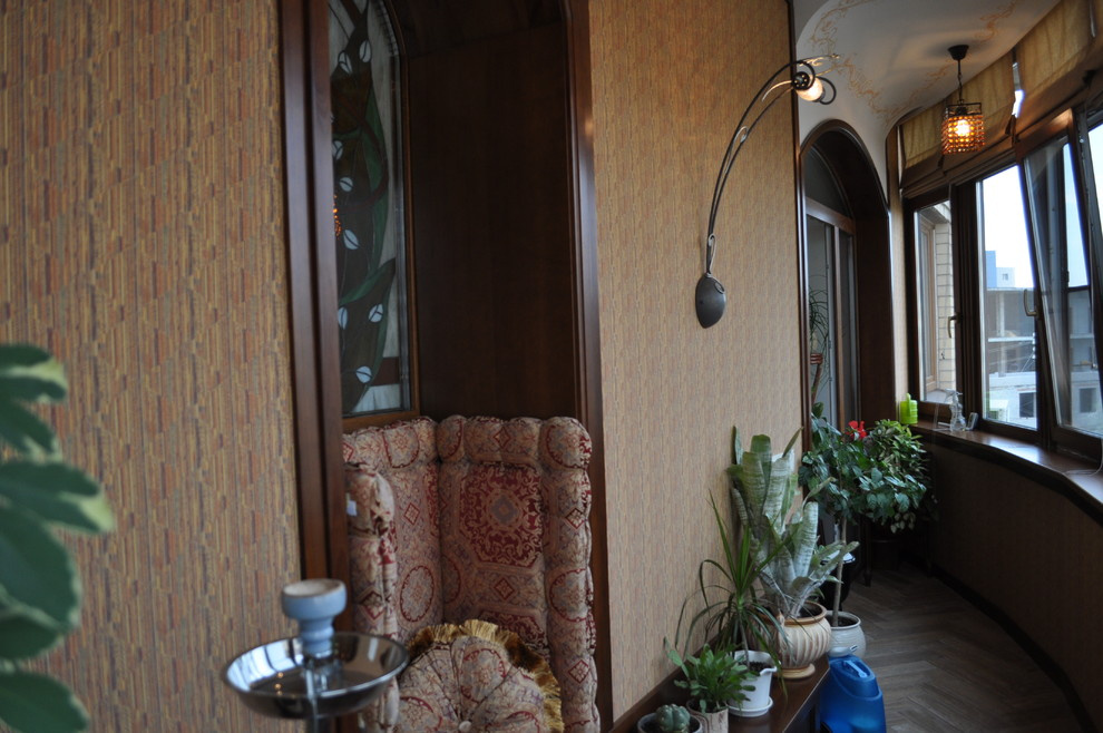 Кальянная на балконе