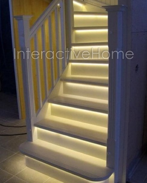 Комплект для автоматической подсветки лестниц