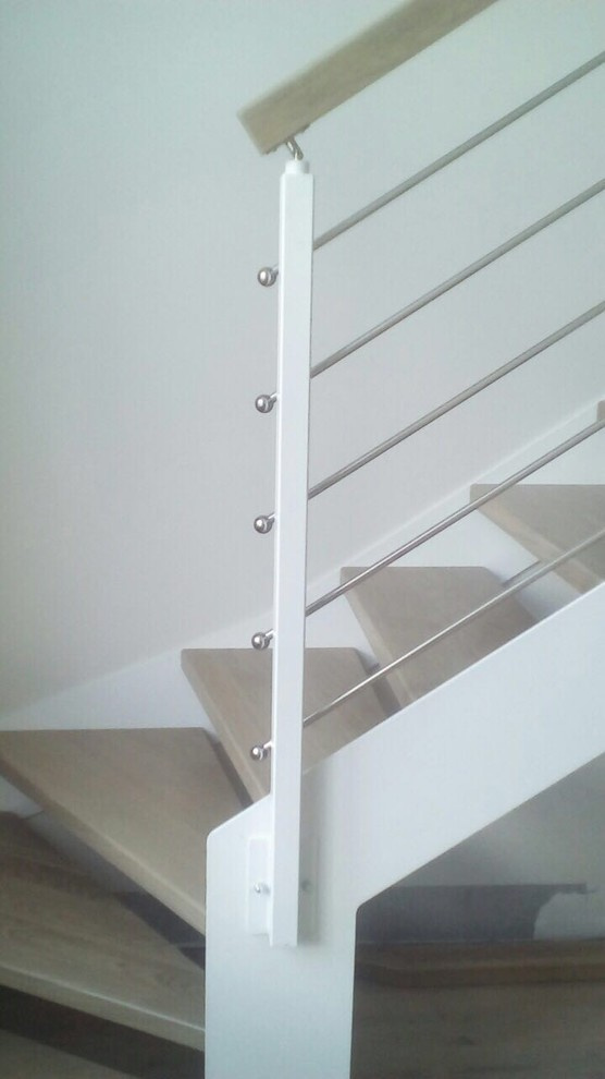 Обложка проекта: Лестница на тетивах