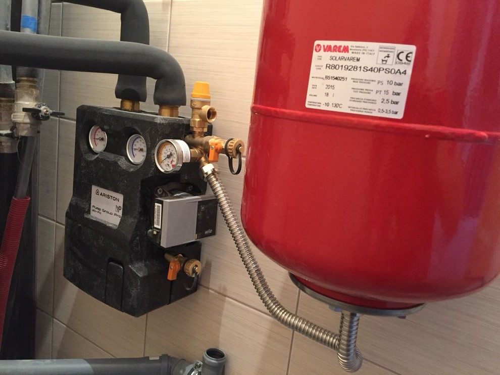 Солнечные коллекторы для 2-х квартир