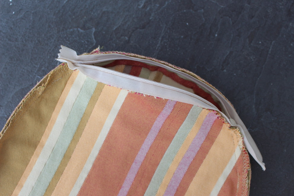 Стульчик для Масяни