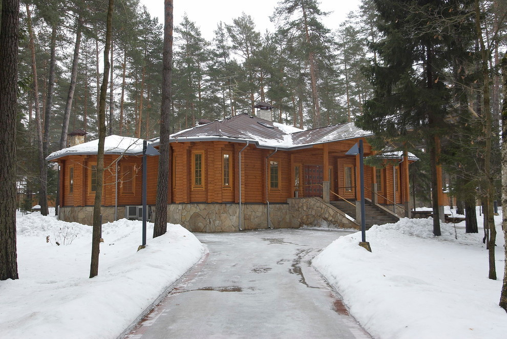 Загородный жилой дом