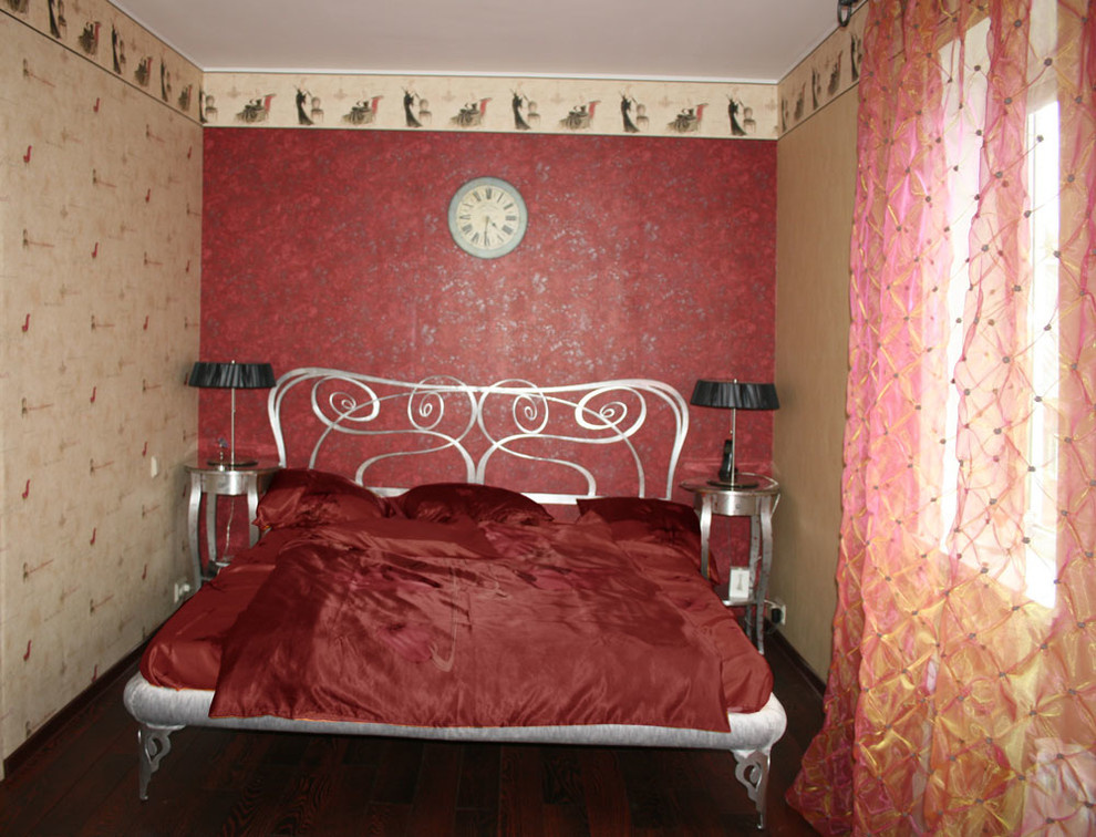 Спальня в бордо