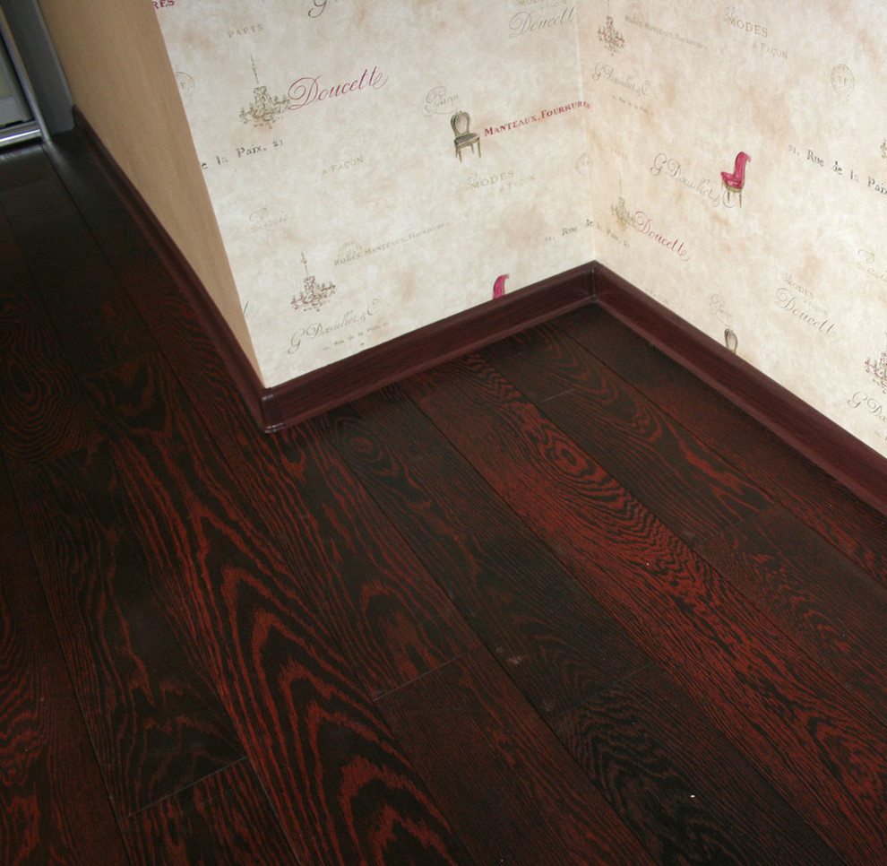 Спальня в бордо