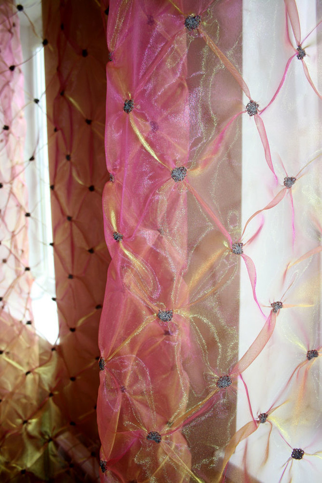 Спальня в бордо