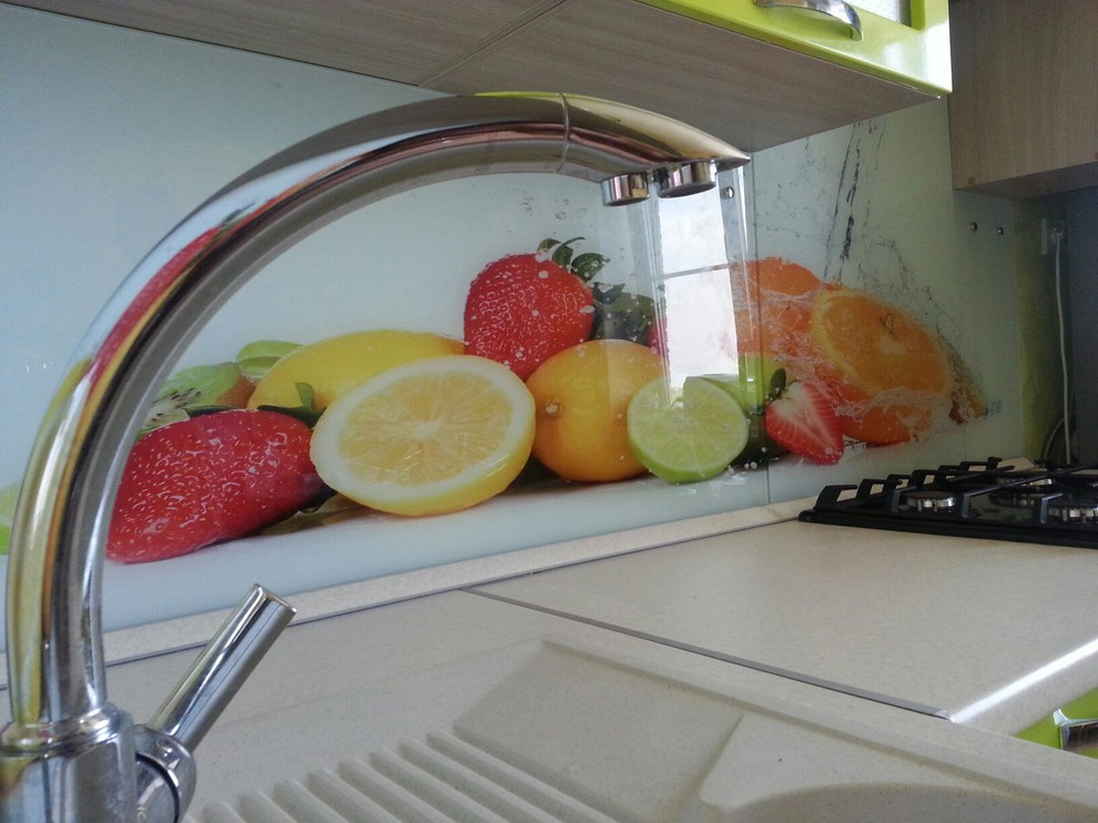 Кухонный фартук из закаленного стекла с фотопечатью