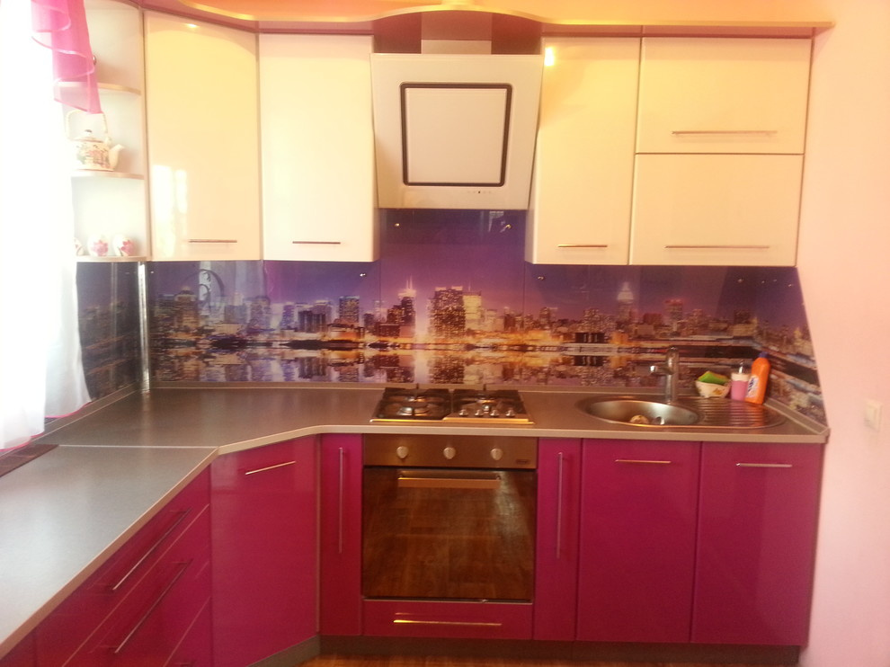 Кухонный фартук из закаленного стекла с фотопечатью