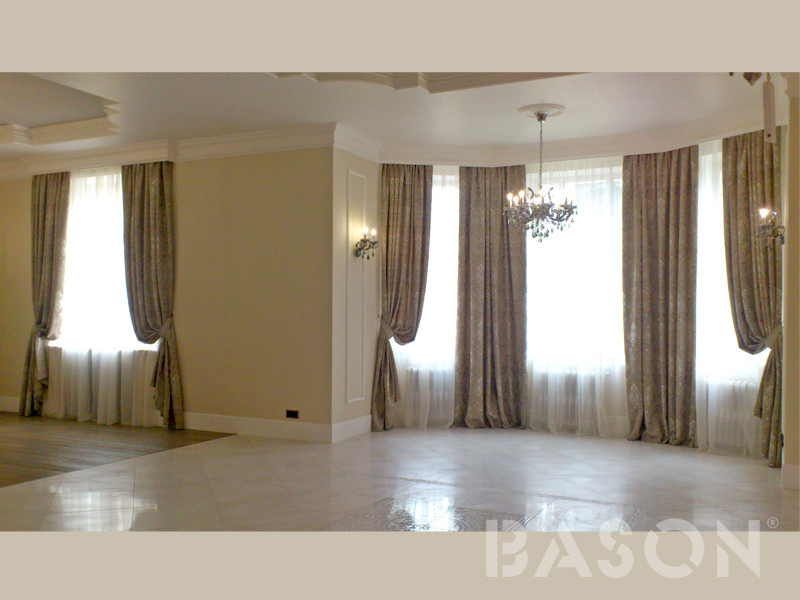 Обложка проекта: Шторы с вензельным рисунком