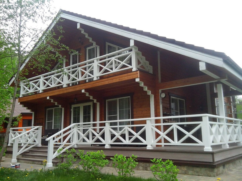 Переделка перил крыльца, террасы и балконов дома из бруса в стиле фахтверк.