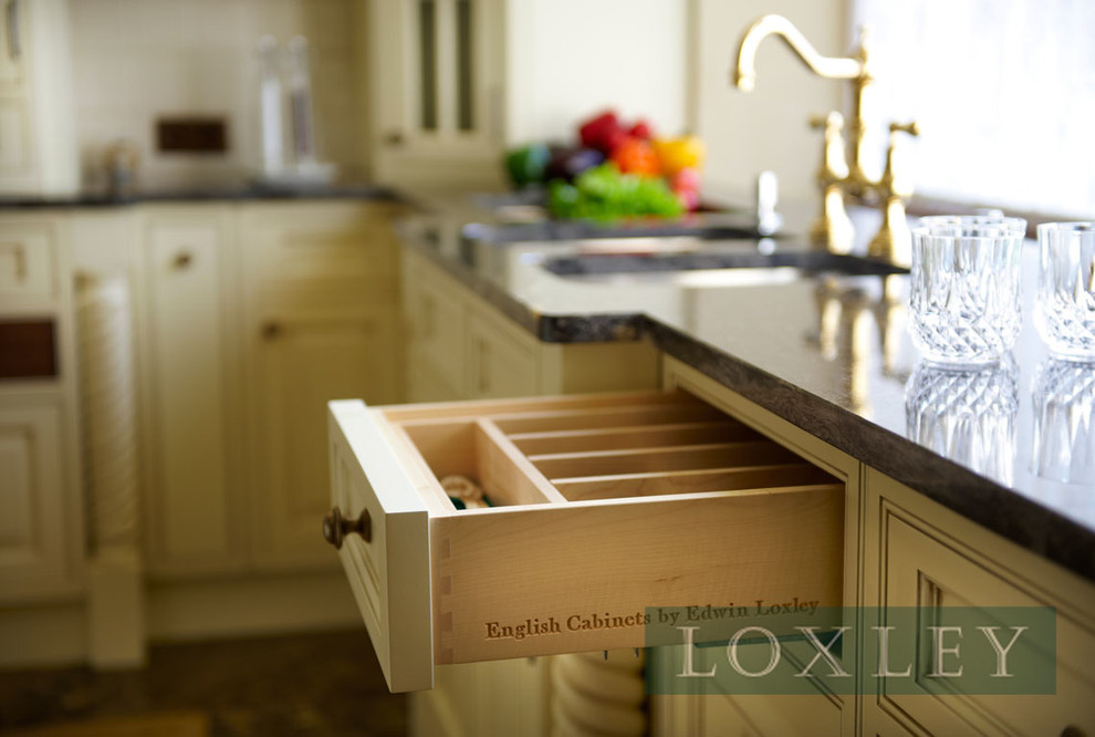 Английские кухни LOXLEY