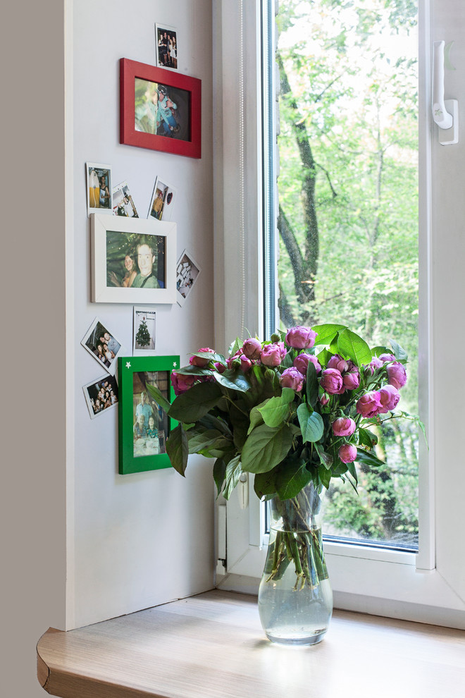 Небольшая, уютная квартира-студия.