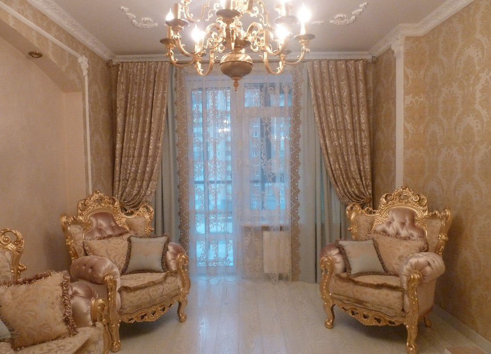 Золото и бирюза. Квартира на Космонавтов