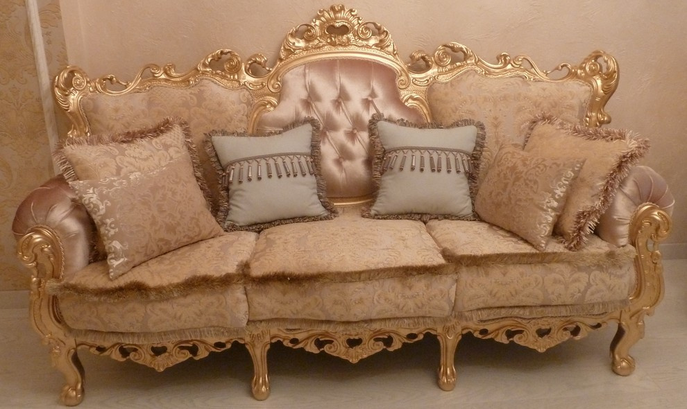 Золото и бирюза. Квартира на Космонавтов