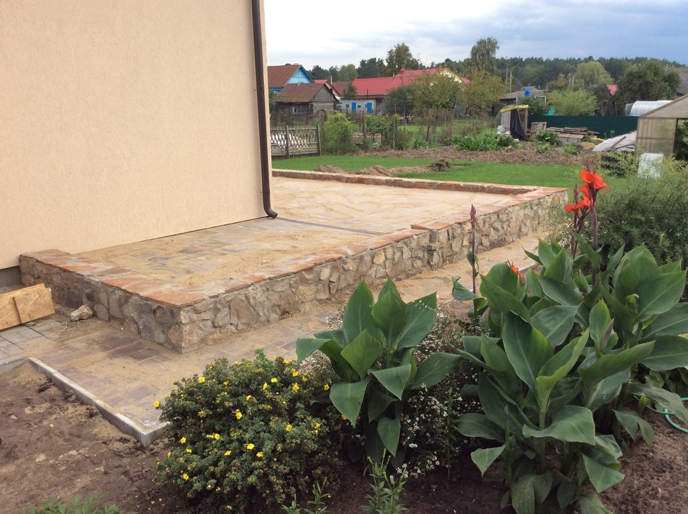 "Laura" п.Льва Толстого