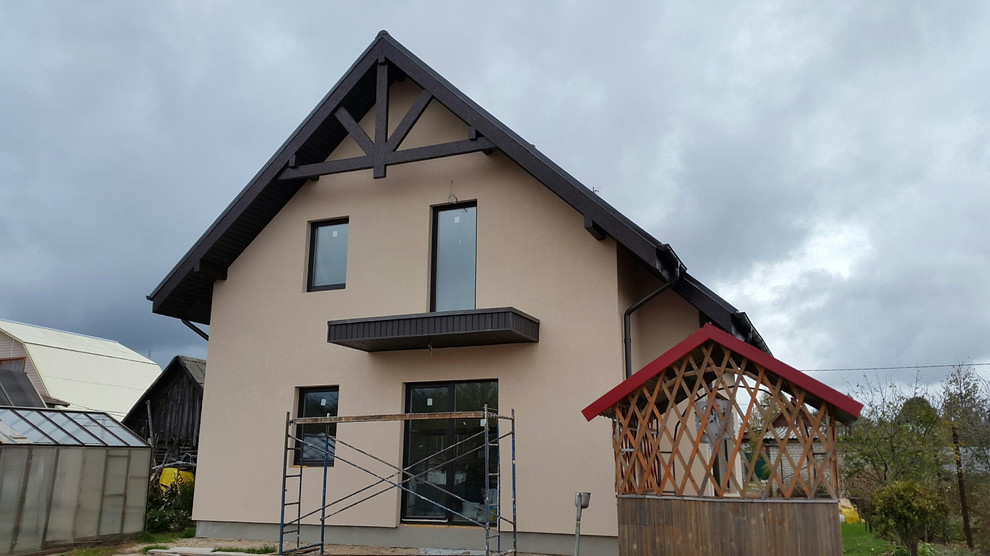 "Laura" п.Льва Толстого