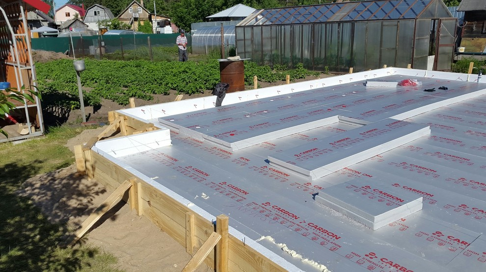 "Laura" п.Льва Толстого