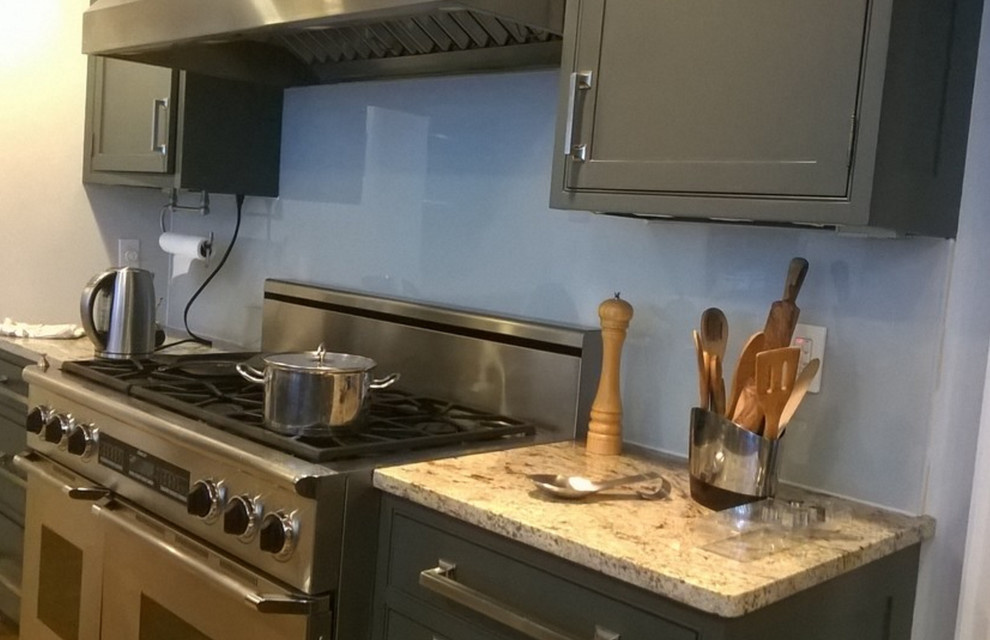 Kitchen Backsplash (Blue)