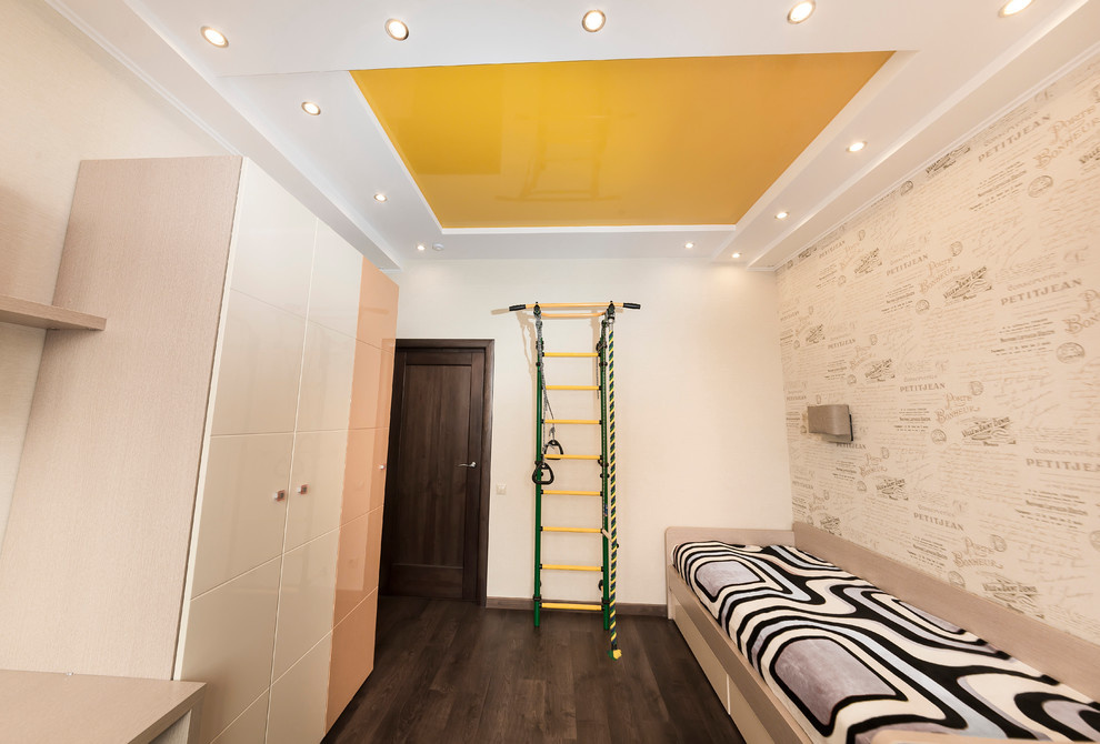 квартира с зеленой кухней