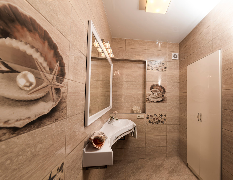 частный интерьер, гостевой сан.узел со шкафом для хоз.принадлежностей