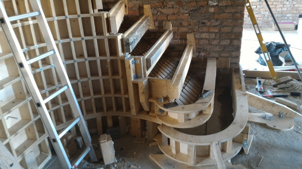 Монолитная железобетонная лестница