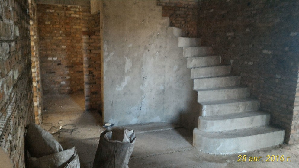 Монолитная железобетонная лестница
