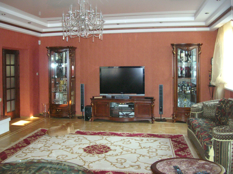 Дом в оранжевом