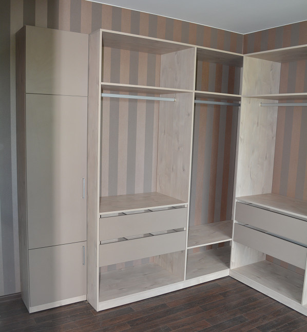 Обложка проекта: Гардеробная