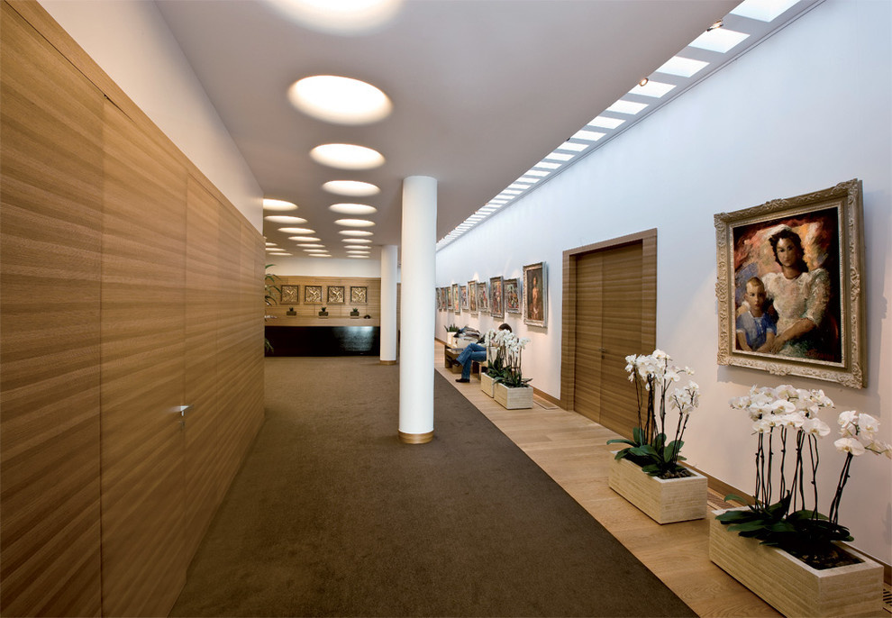 Банк в Риге.