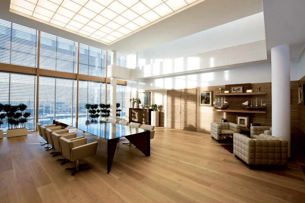 Банк в Риге.