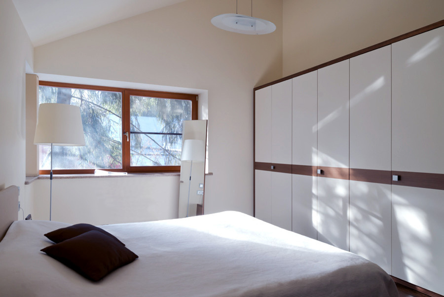 Дом из меди