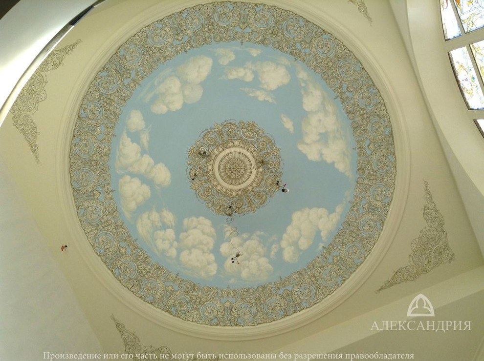 Перспективная роспись купола в классическом стиле.