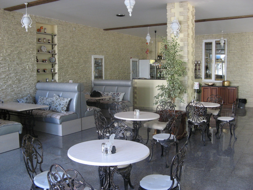 Веранда в парке