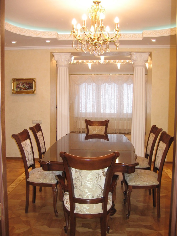 Обложка проекта: Дом в классическом стиле