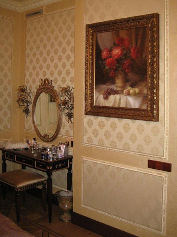 Работы Дмитрия Севрюкова в интерьерах заказчиков