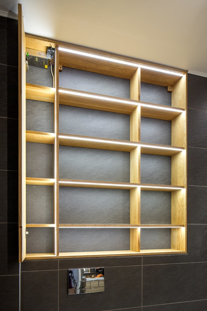 Пестовский, 9