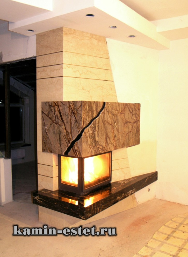 Камины из мрамора
