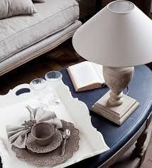 Столик в Гостиной